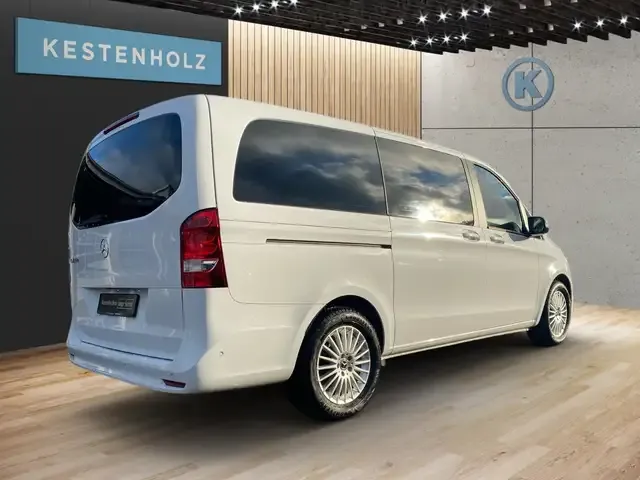Mercedes-Benz EQV 300