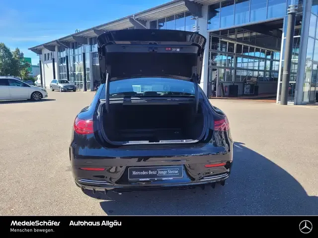 Mercedes-Benz EQE 350