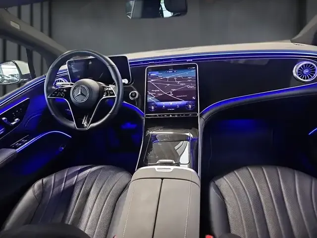 Mercedes-Benz EQS
