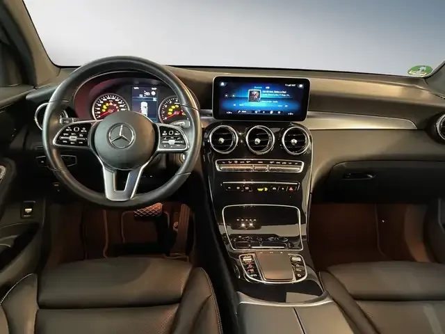 Mercedes-Benz GLC 200