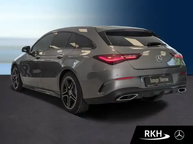 Mercedes-Benz CLA 250