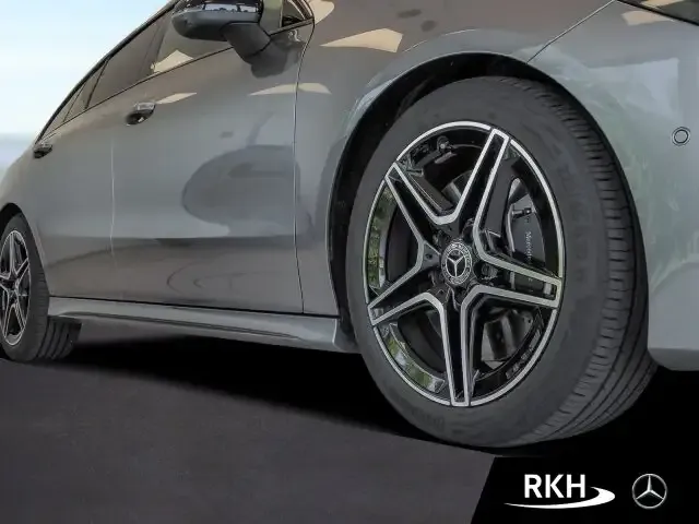 Mercedes-Benz CLA 250