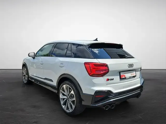 Audi SQ2