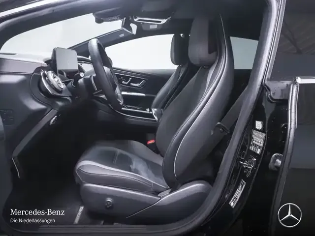 Mercedes-Benz EQE 300