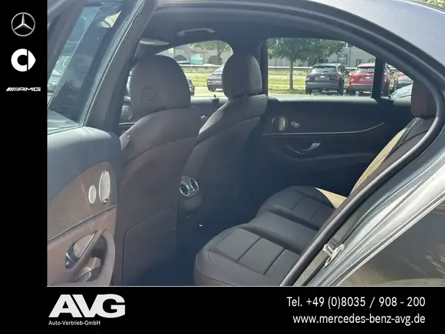 Mercedes-Benz E 400