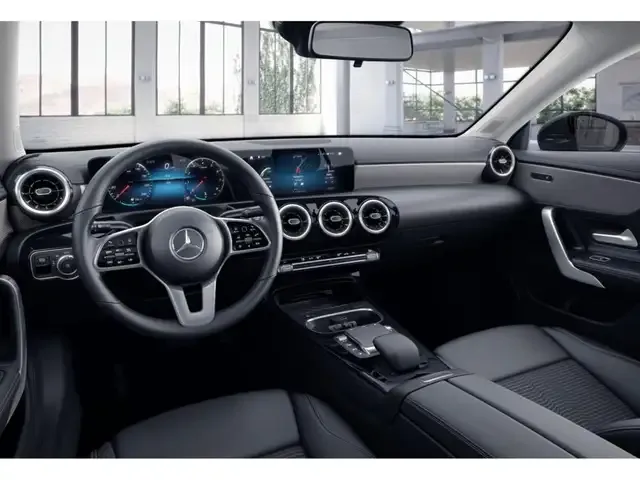Mercedes-Benz CLA 220