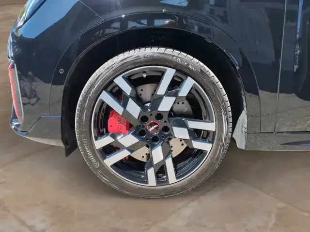 MINI John Cooper Works Countryman