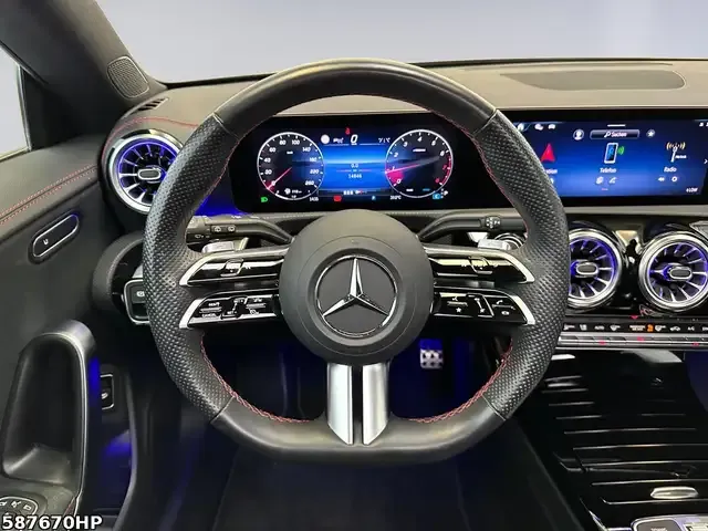 Mercedes-Benz CLA 200