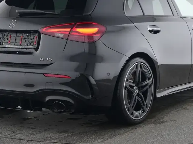 Mercedes-Benz A 35 AMG