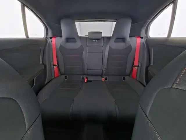 Mercedes-Benz A 35 AMG