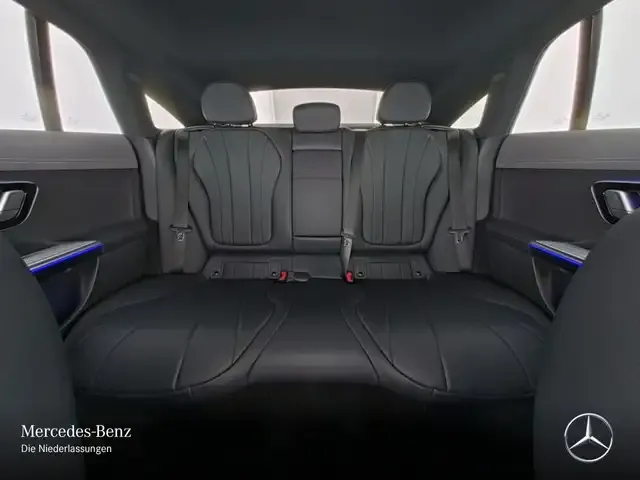Mercedes-Benz EQE 300