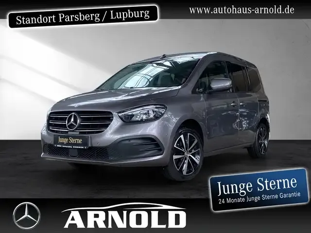 Mercedes-Benz Sonstiges