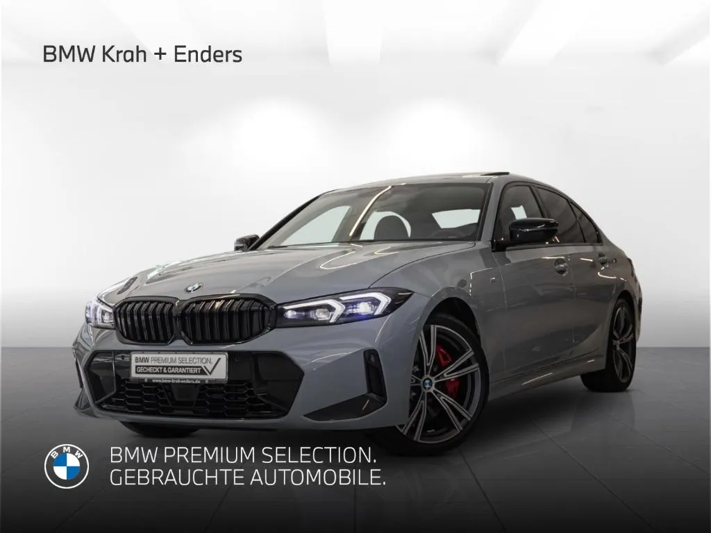 BMW 330