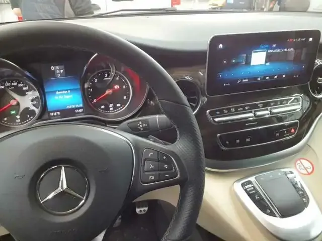 Mercedes-Benz Marco Polo