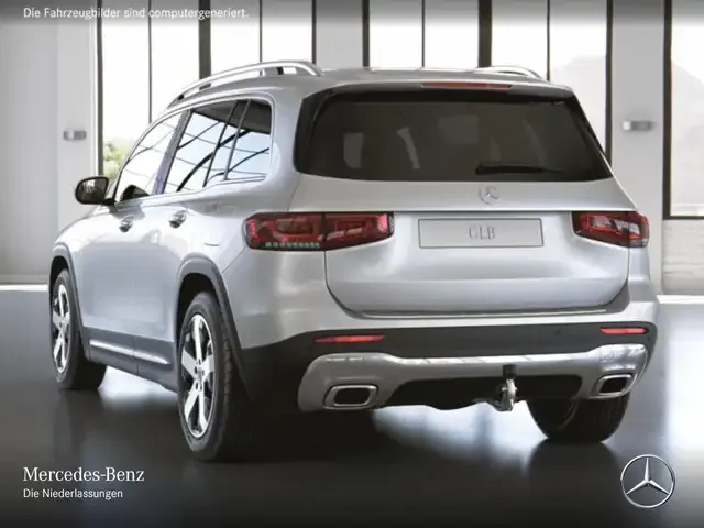 Mercedes-Benz GLB 220