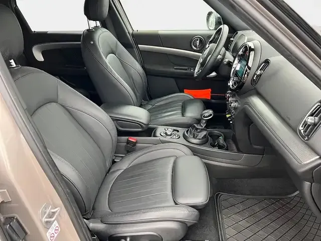 MINI Cooper SE Countryman