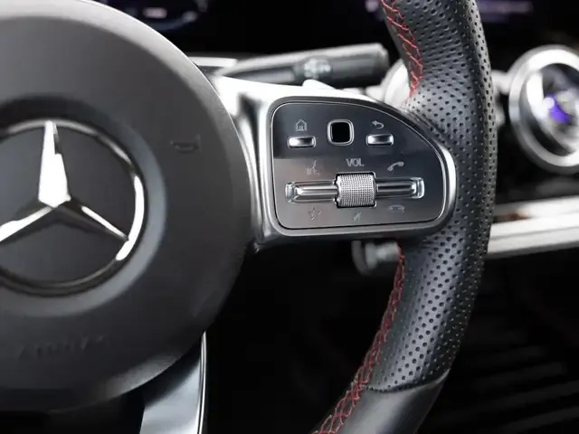 Mercedes-Benz EQB 300