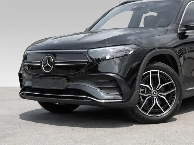 Mercedes-Benz EQB 300