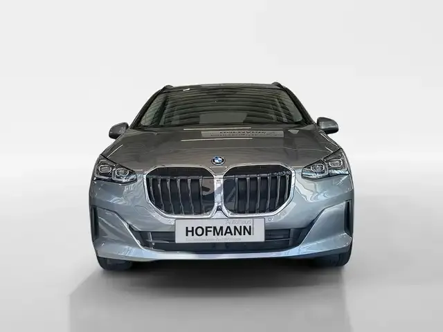 BMW 225