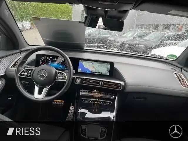 Mercedes-Benz EQC 400