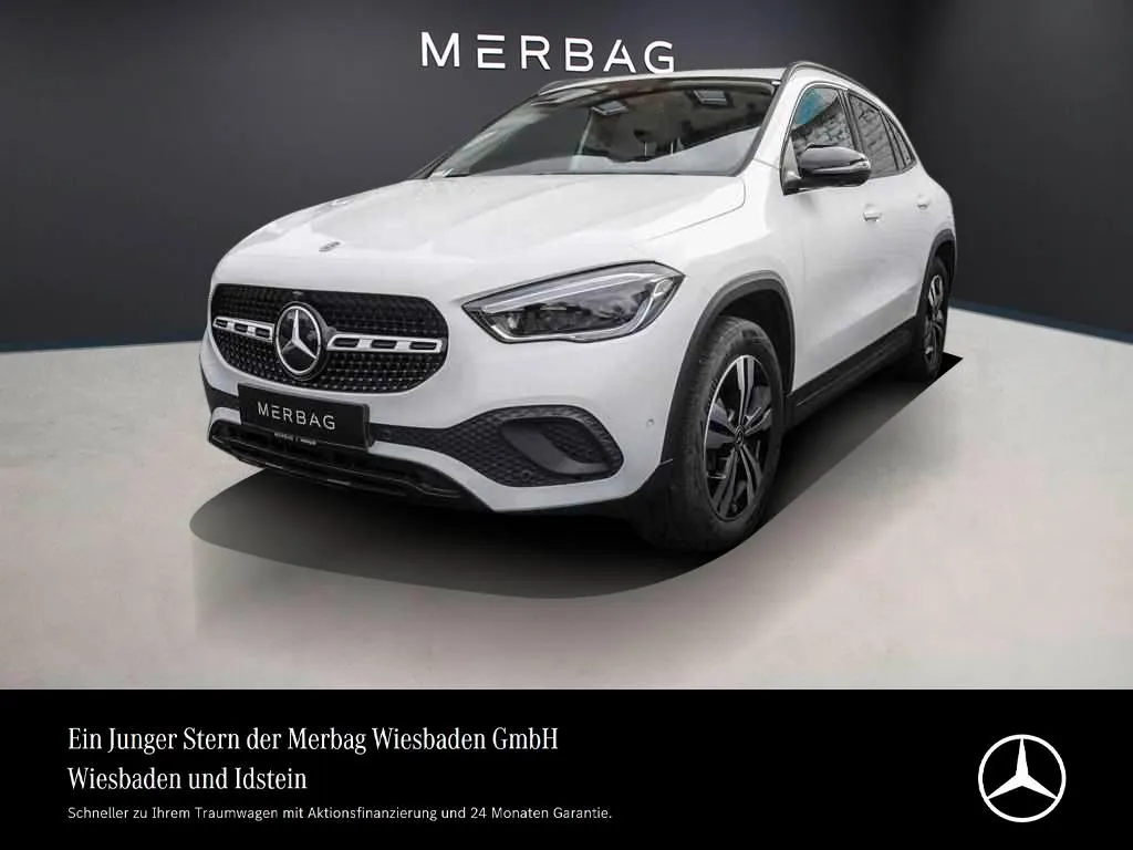 Mercedes-Benz GLA 250