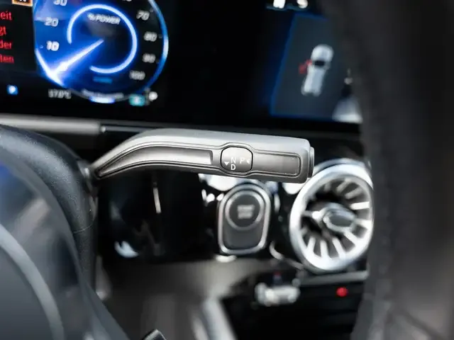 Mercedes-Benz EQA 350