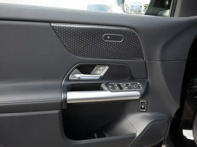Mercedes-Benz EQA 350