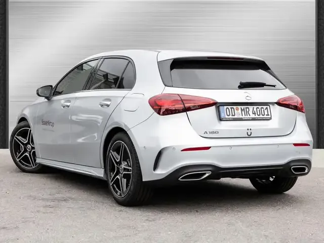 Mercedes-Benz A 180
