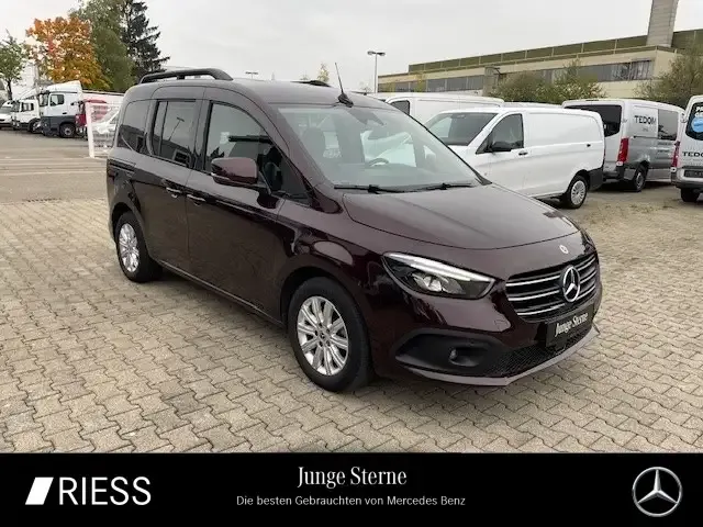 Mercedes-Benz T-Class