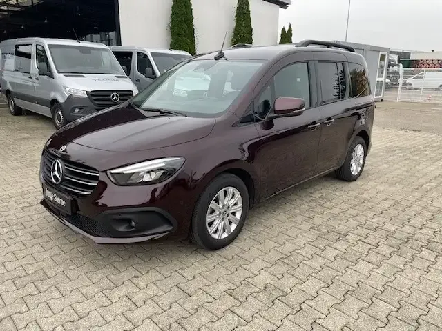 Mercedes-Benz T-Class