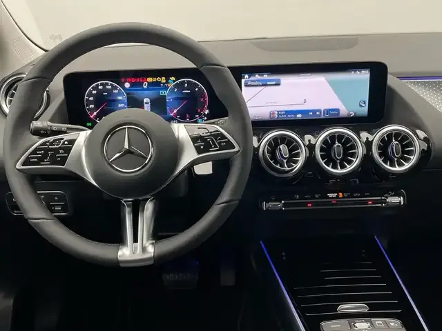 Mercedes-Benz B 200
