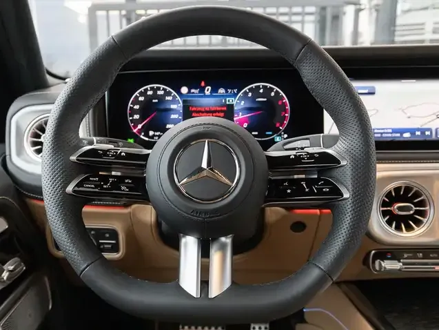 Mercedes-Benz G 500
