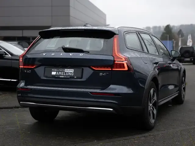 Volvo V60 Cross Country