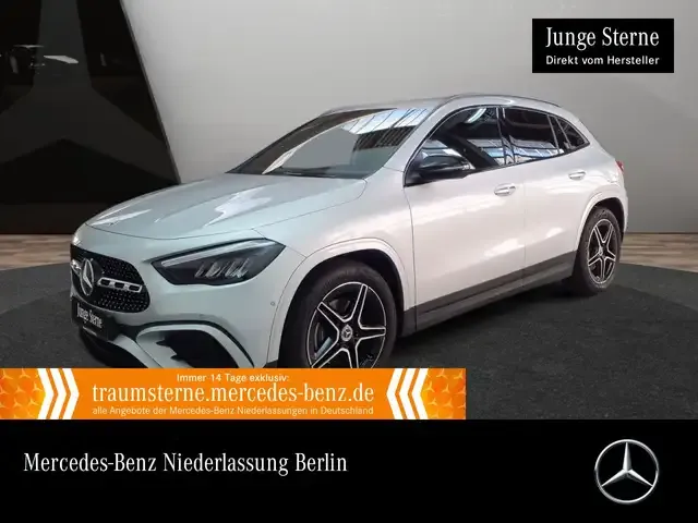 Mercedes-Benz GLA 220