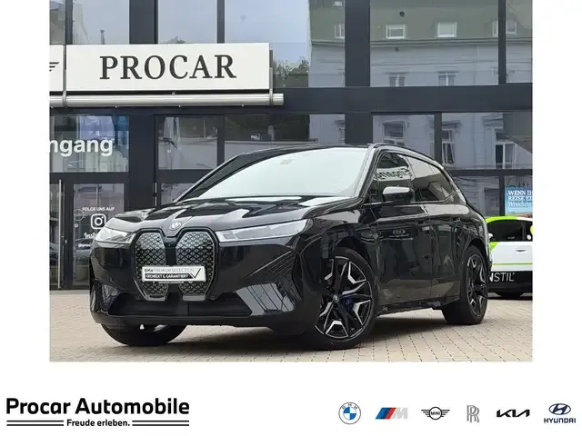 BMW iX