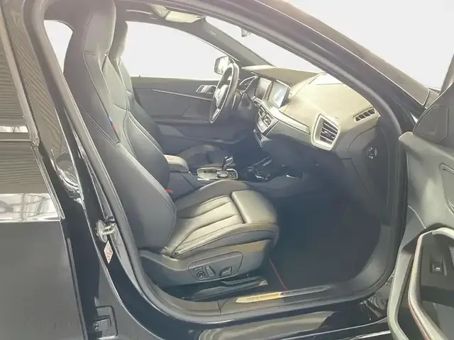 BMW 128