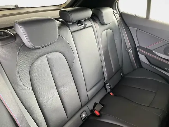 BMW 128