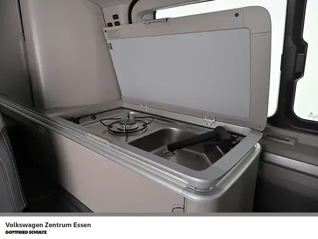 Volkswagen T7 California