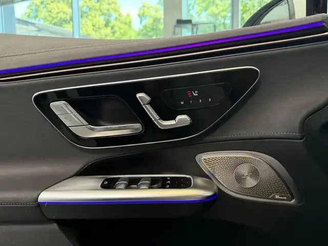 Mercedes-Benz EQE 350