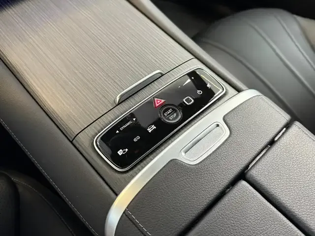Mercedes-Benz EQE 350