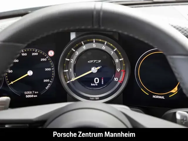 Porsche 992