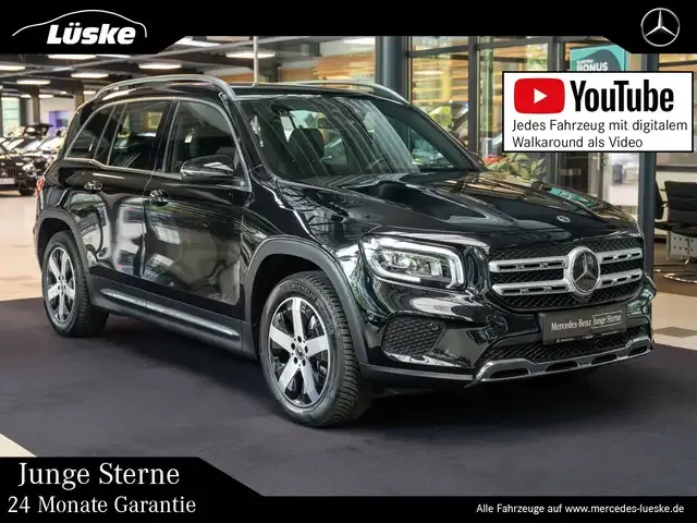 Mercedes-Benz GLB 220
