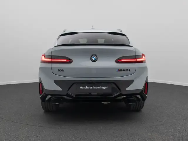 BMW X4 M