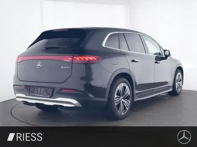 Mercedes-Benz EQS SUV