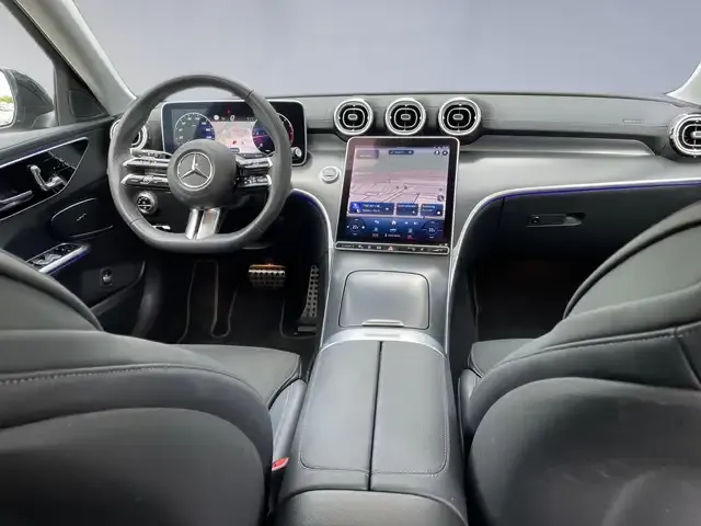 Mercedes-Benz C 220