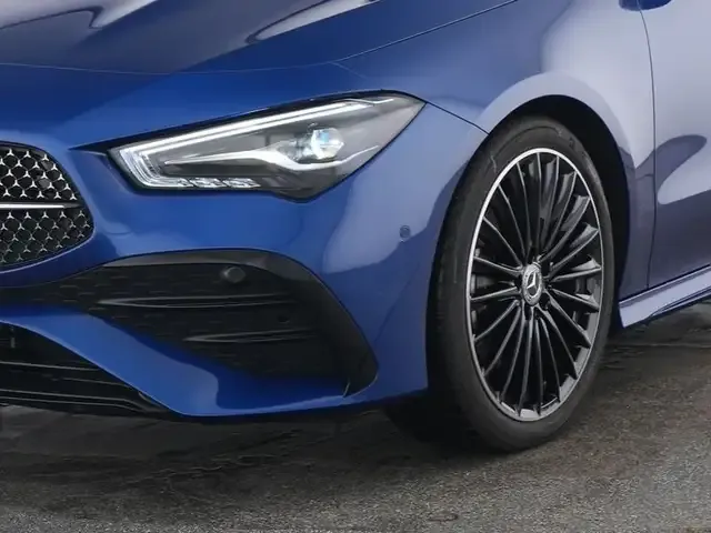 Mercedes-Benz CLA 200