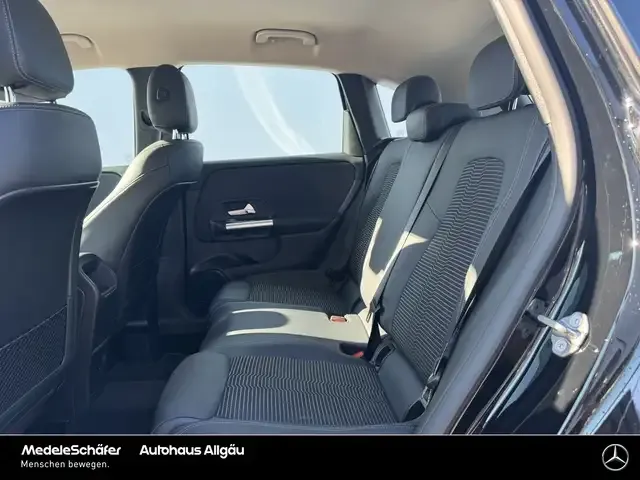 Mercedes-Benz B 250