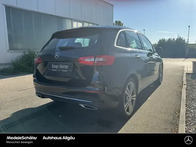 Mercedes-Benz B 250