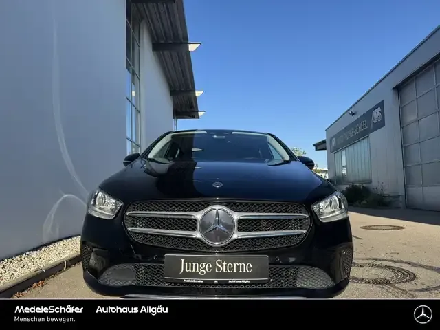 Mercedes-Benz B 250