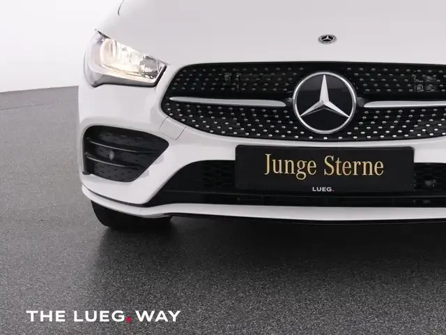 Mercedes-Benz CLA 250